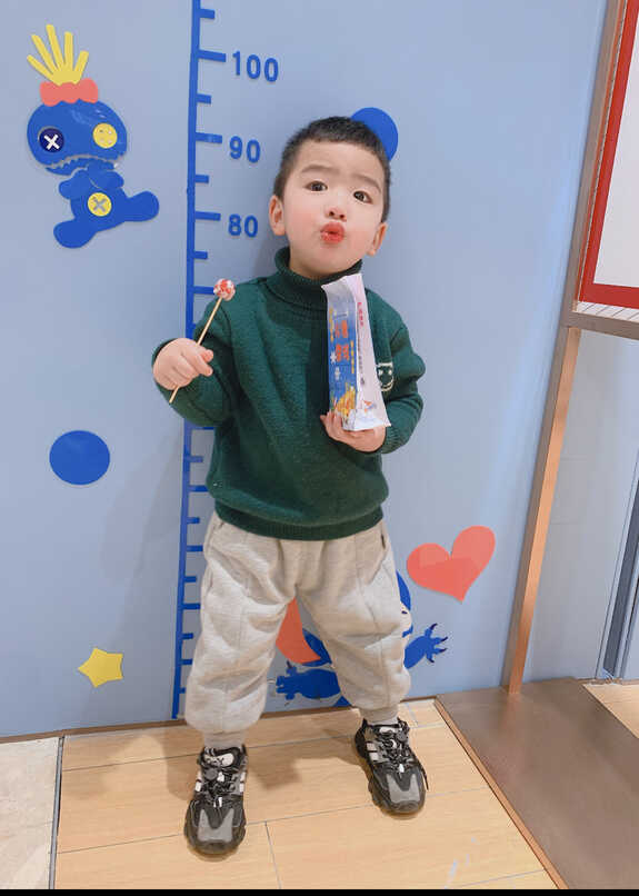 模特-