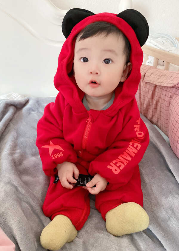 模特-