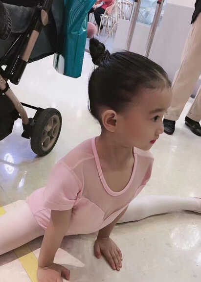 模特-