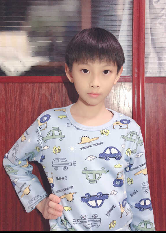模特-