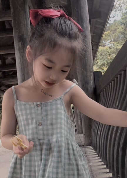 模特-
