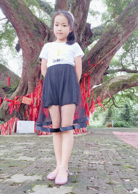 模特-