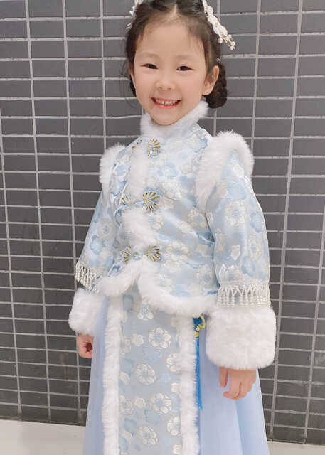 模特-