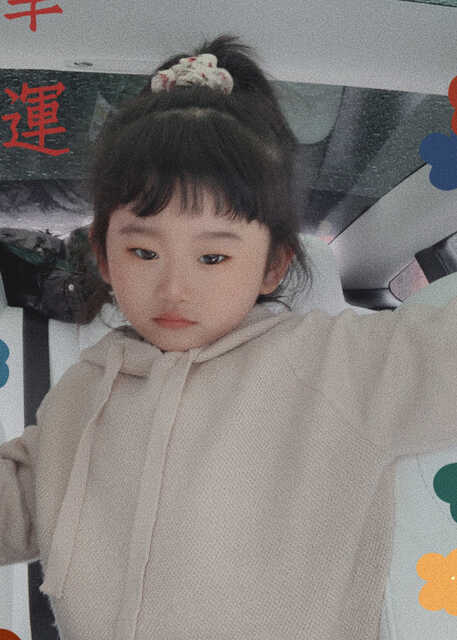 模特-