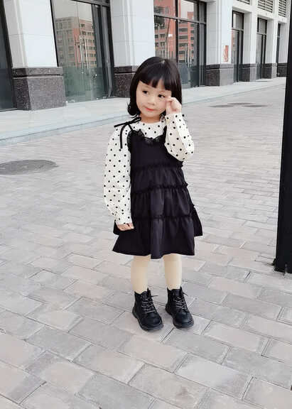 模特-