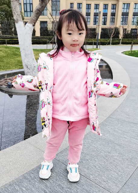 模特-
