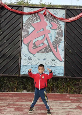 模特-