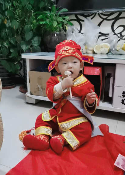模特-