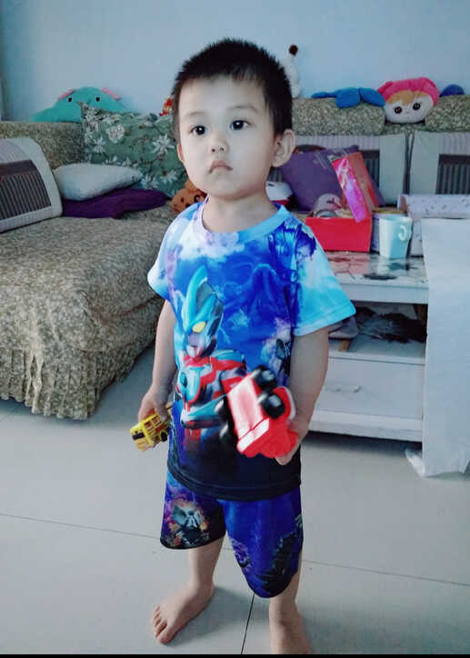 模特-