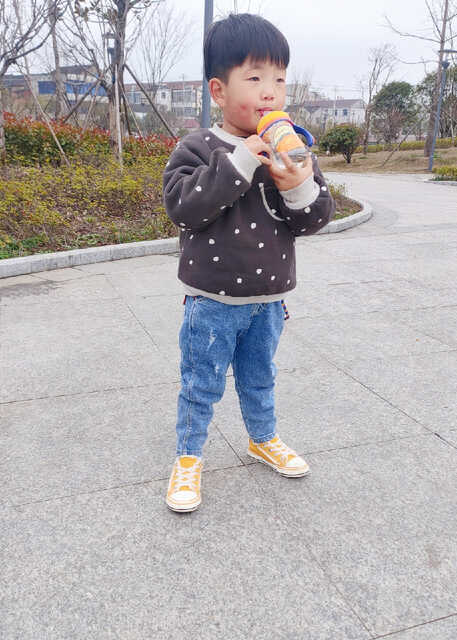 模特-