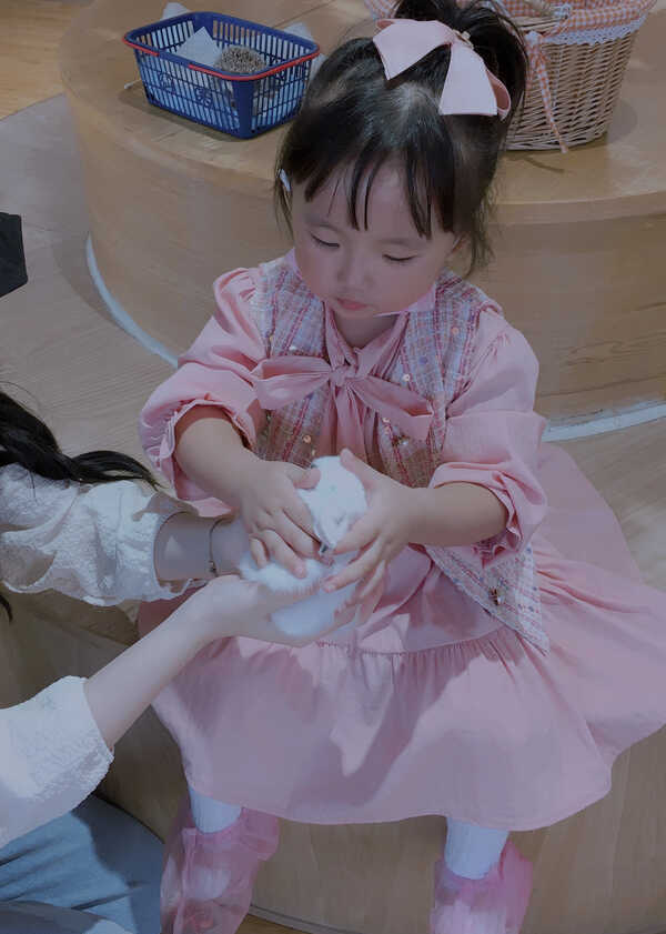 模特-