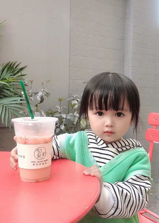 模特-