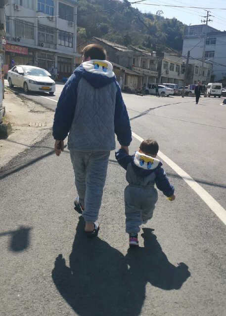 模特-