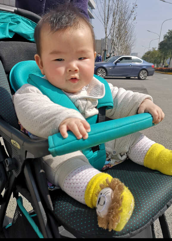 模特-
