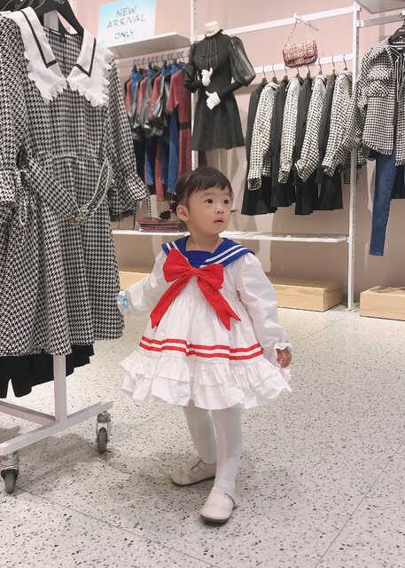 模特-