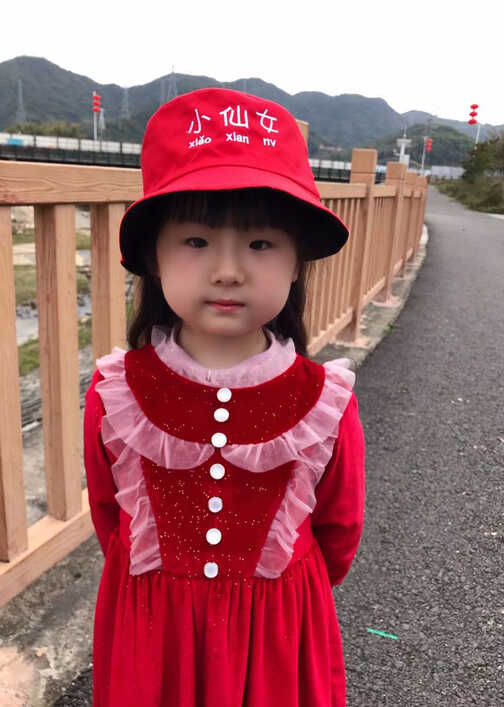模特-