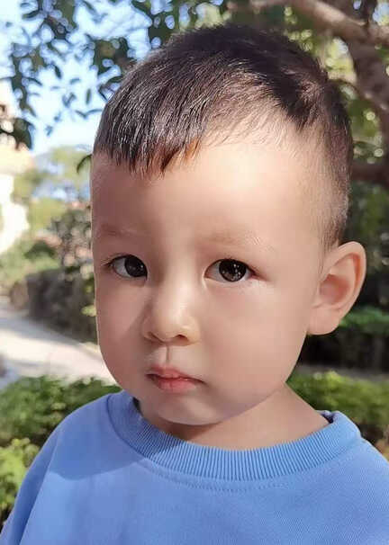 模特-