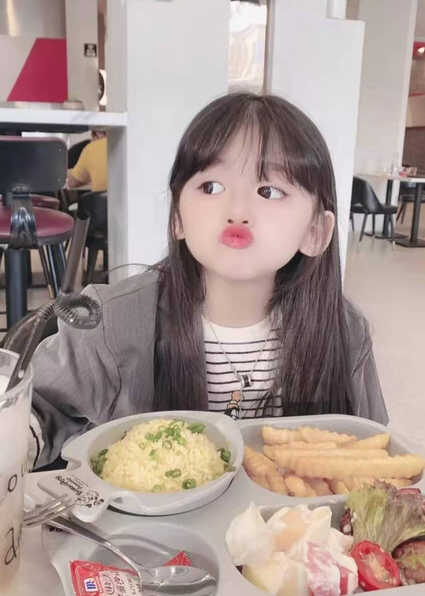模特-