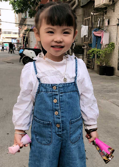 模特-
