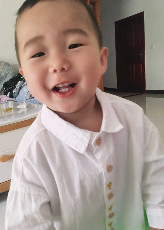 模特-