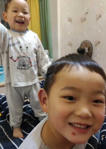 模特-