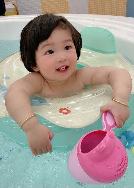 模特-