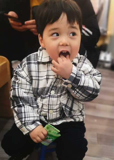 模特-