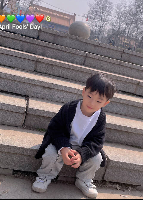 模特-