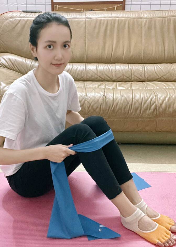 模特-