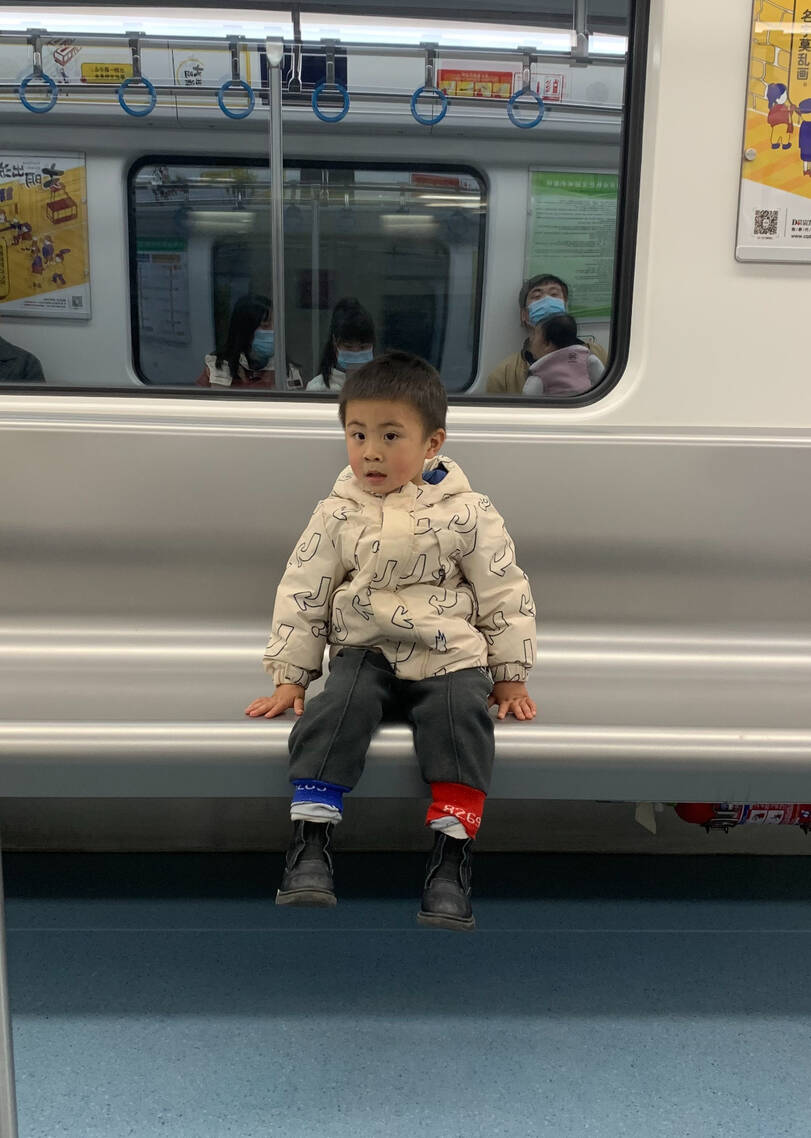 模特-