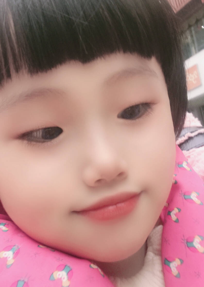 模特-