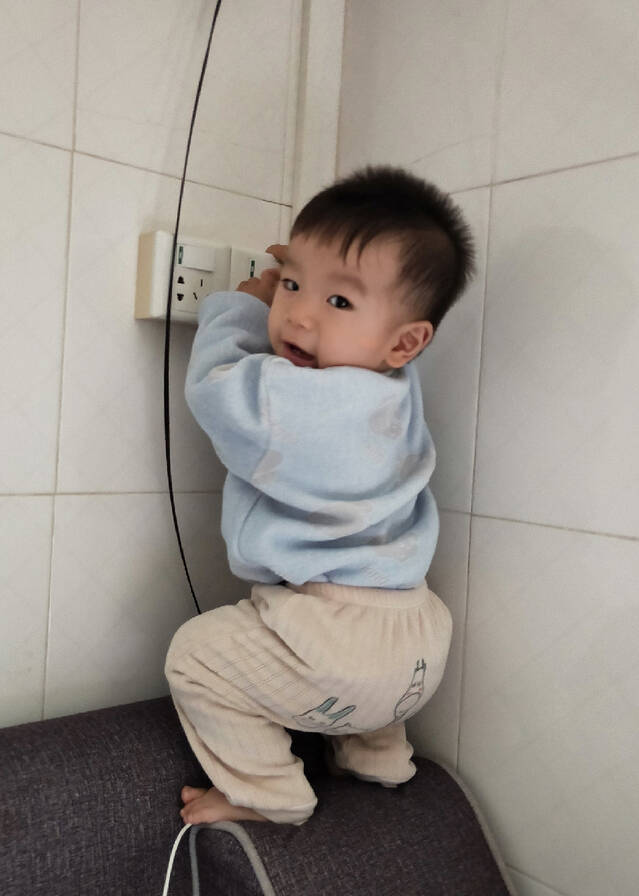 模特-