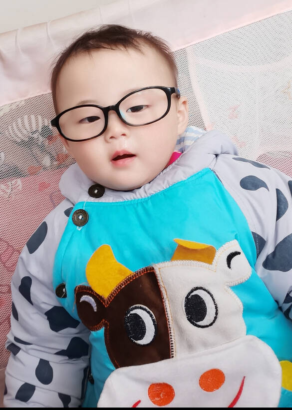 模特-