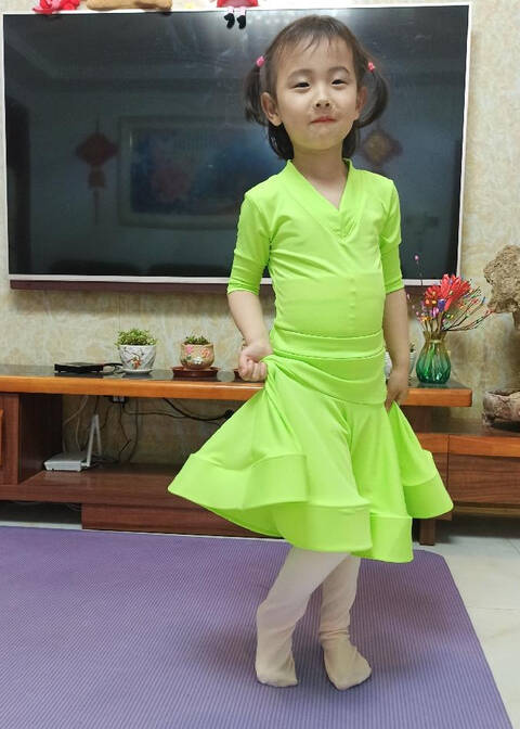 模特-