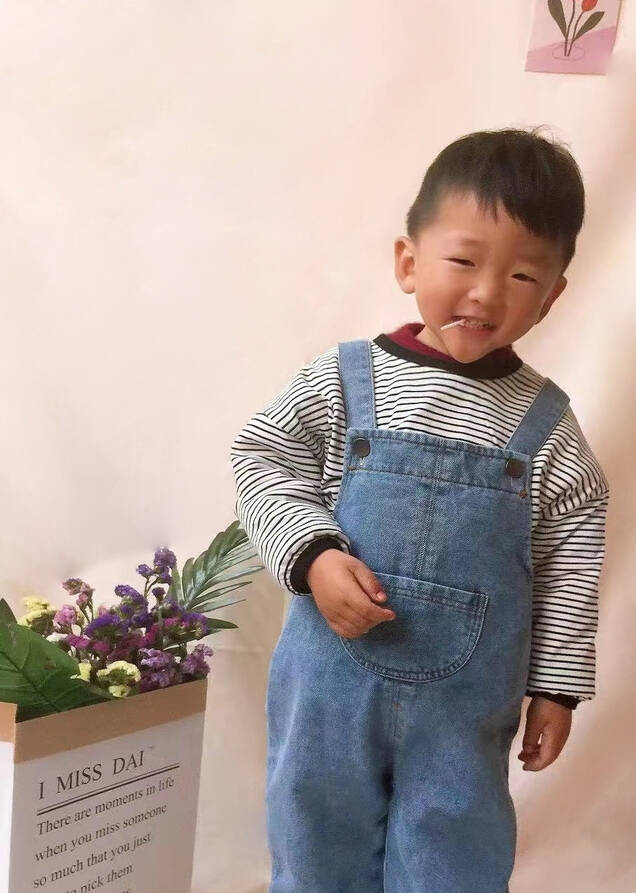 模特-