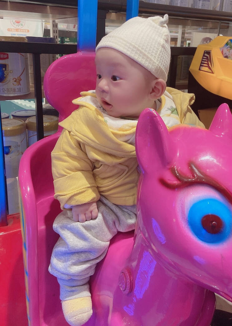 模特-