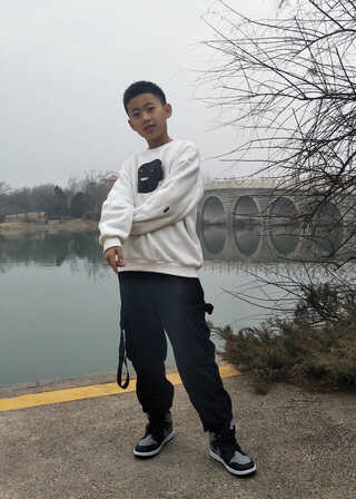 模特-