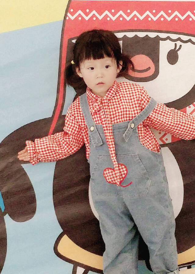 模特-