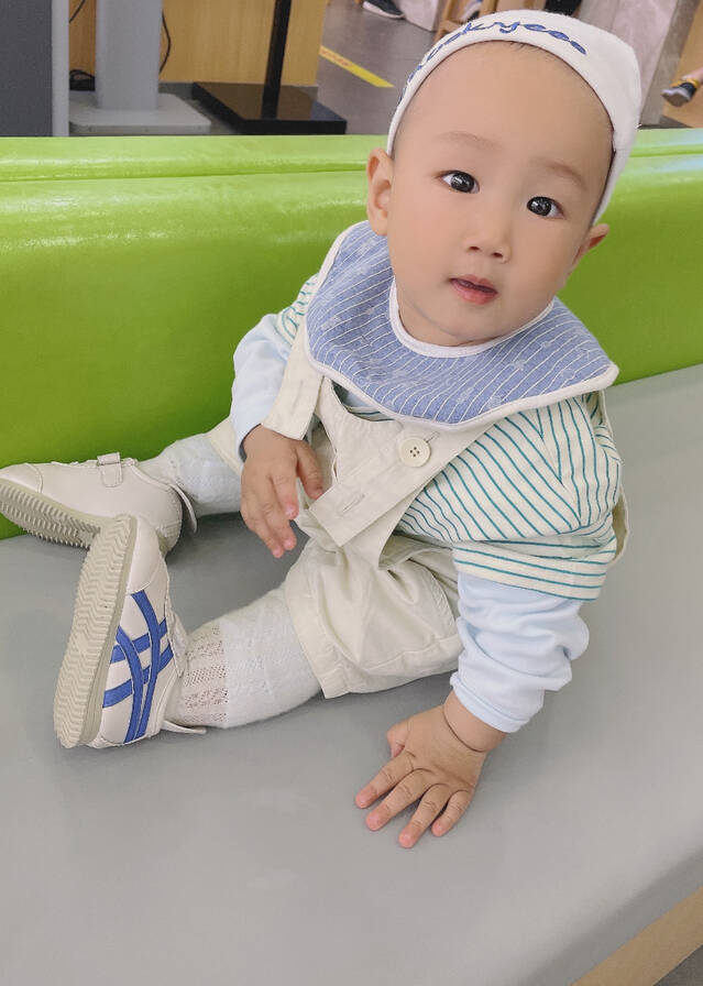 模特-