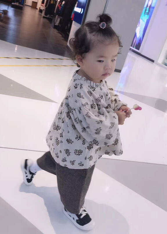 模特-