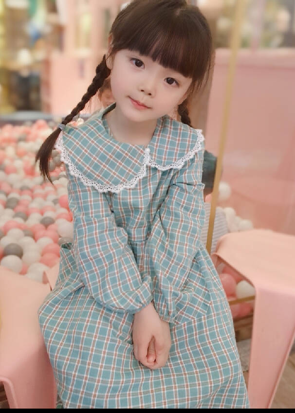 模特-