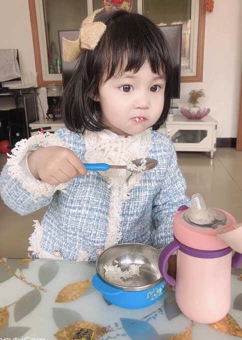 模特-