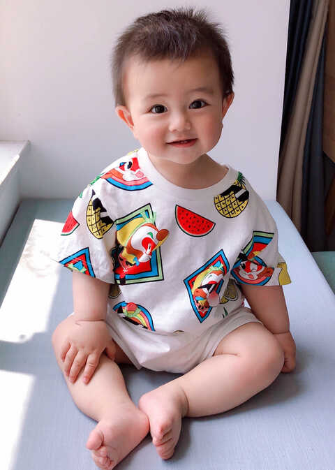模特-