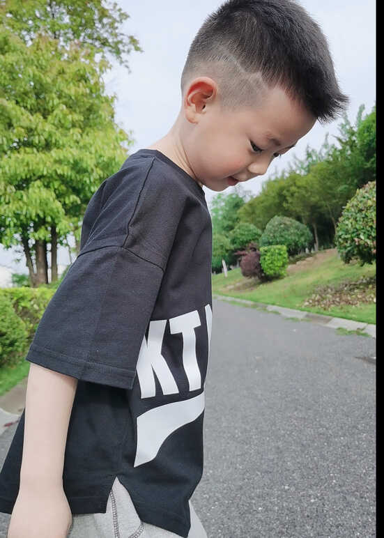模特-
