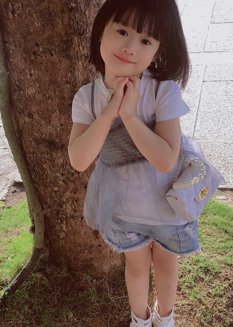 模特-