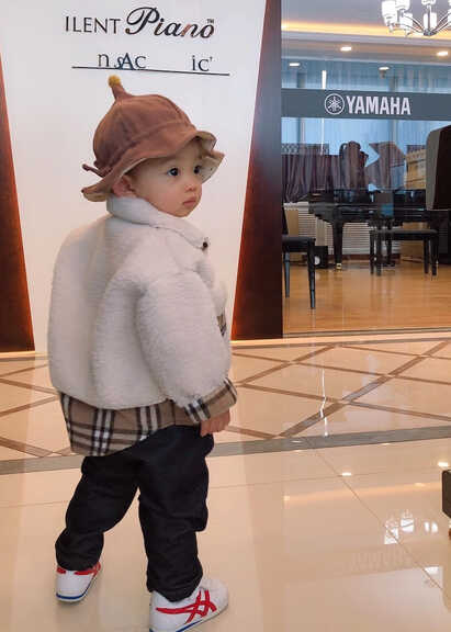 模特-