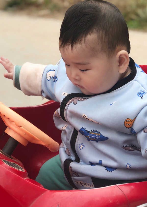 模特-