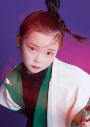 模特-