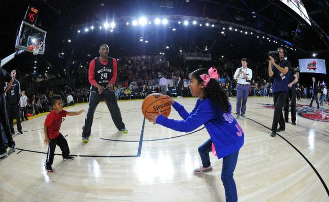 NBA明星科比和女儿