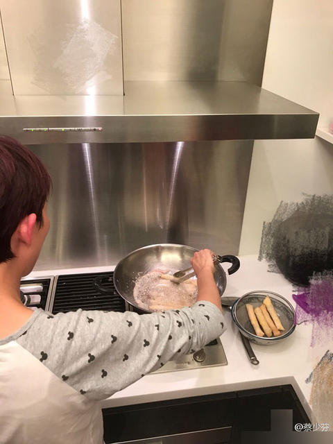皇后娘娘蔡少芬